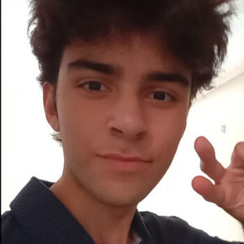 Babysitter in Chula Vista: Jose