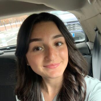 Babysitter in Villeneuve-d'Ascq: Alicia