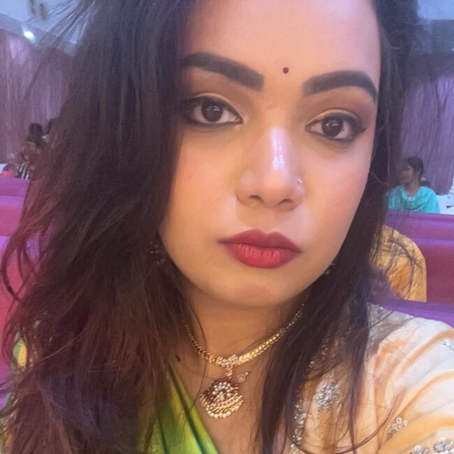 हैदराबाद में बेबीसिटिंग की नौकरी: Lahari