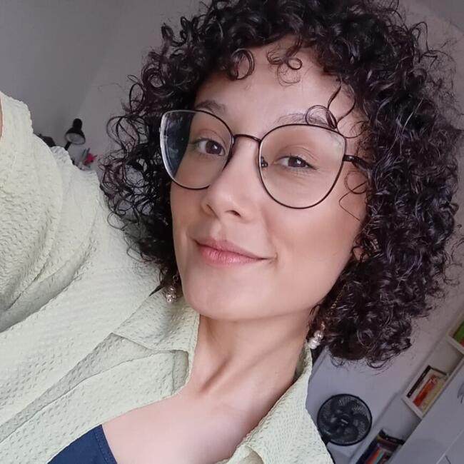 Babá em Lagoa Santa: Larissa