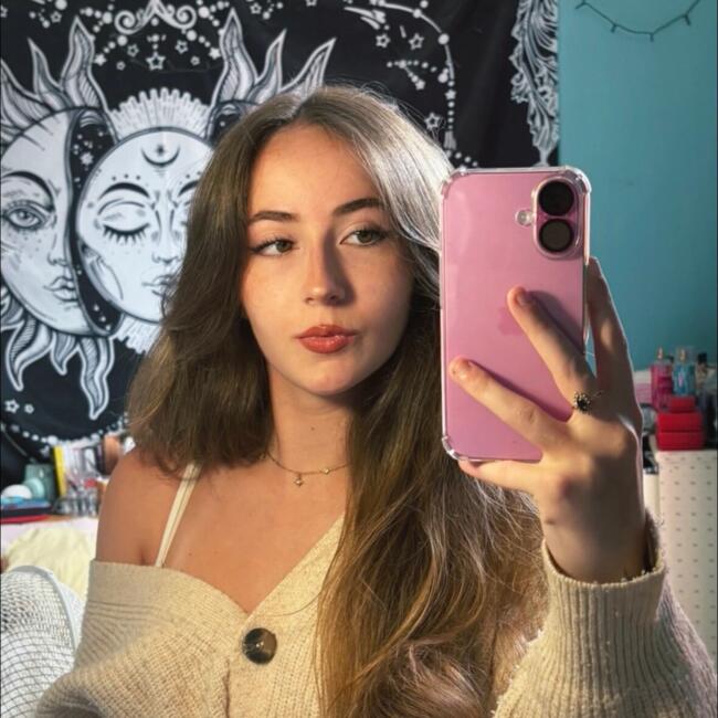 Babysitter in Castres-sur-l'Agout: Manon