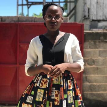 Babysitter em Bragança: Ayala