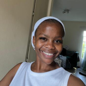 Babysitter Pretoria: Tshimollo