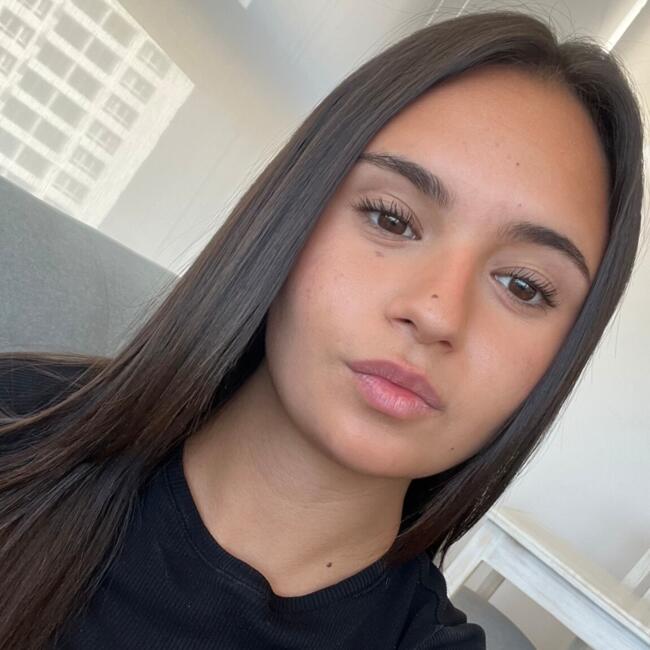 Babysitter in Macul: Laura