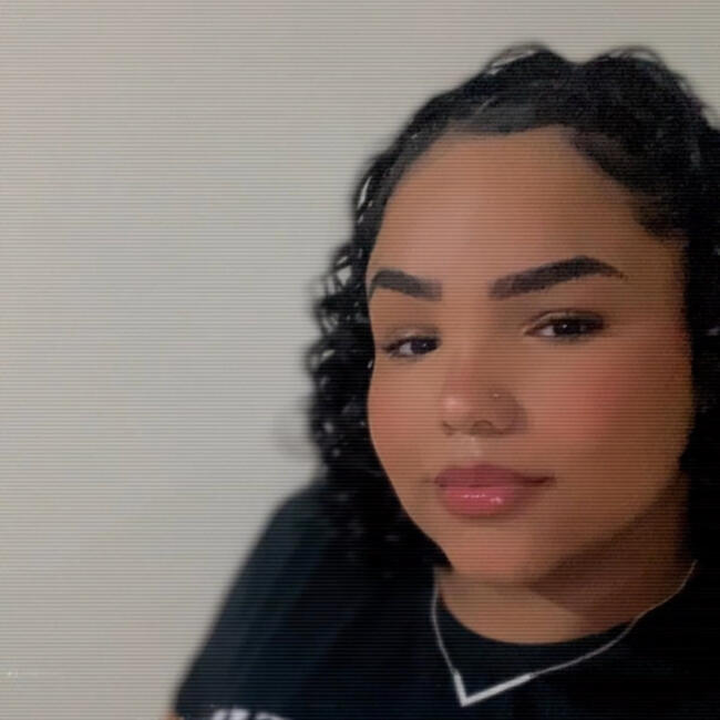 Babá em Macaé: Lainara