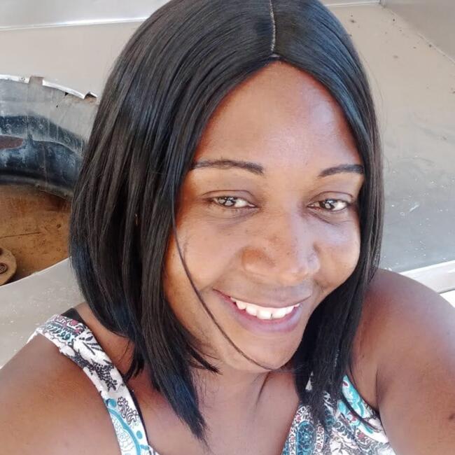 Babá em Cotia: Danielle