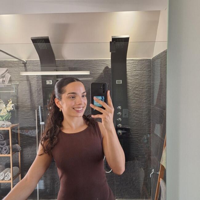 Babysitter in Woluwe-Saint-Pierre - Sint-Pieters-Woluwe: Inès