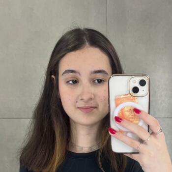 Babysitter Novo Hamburgo: Mariana