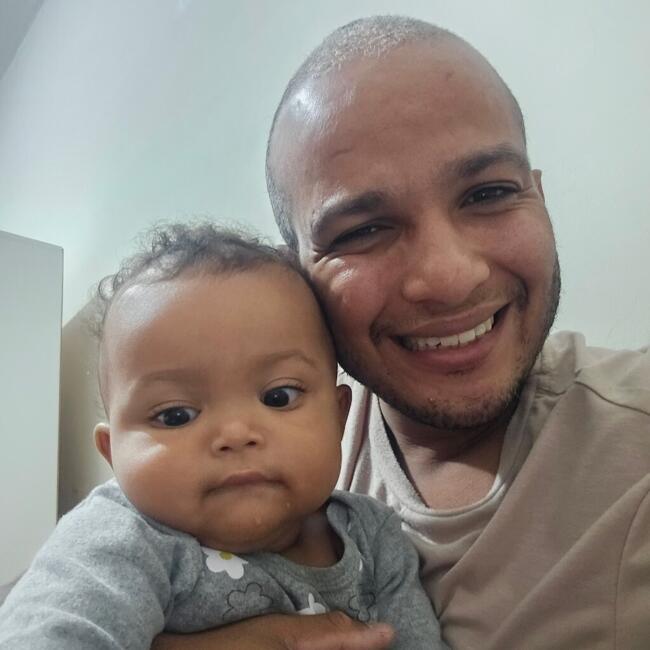 Emprego de babá em Ourinhos: Matheus