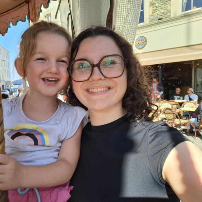 Babysitter in Hérouville-Saint-Clair: Lola