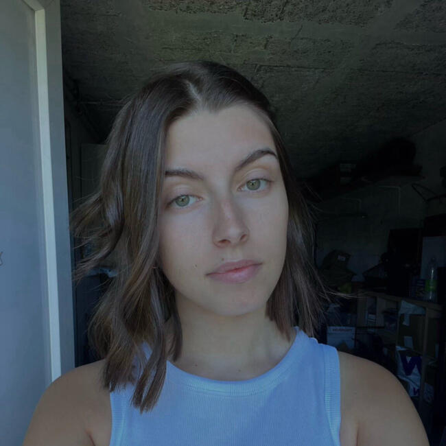 Babysitter in Cherbourg: Laureen