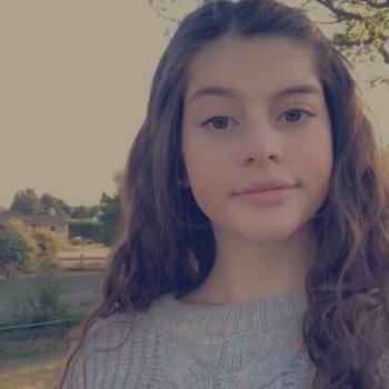 Baby-sitter in Ville-sur-Haine: Elisa