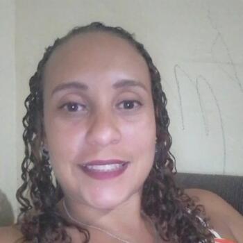 Babysitter in Paripueira: Elanne