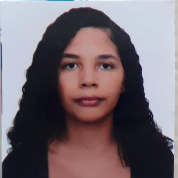 Babá em Brasília: Marileide