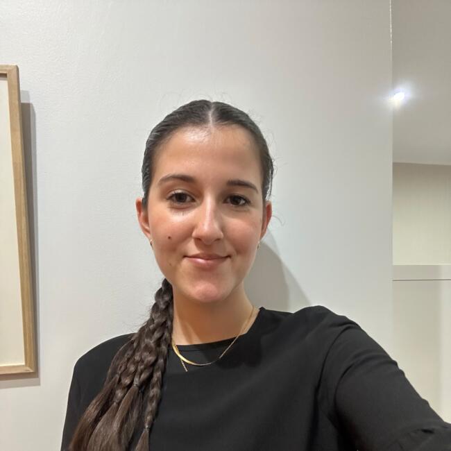 Babysitter in Vila Nova de Gaia: Soraia