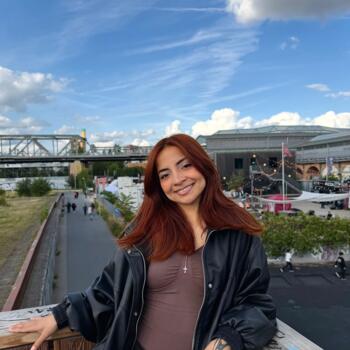 Babysitter in Berlin: Camila