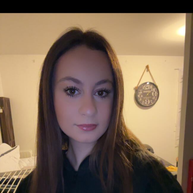 Babysitter in Villeurbanne: Manon