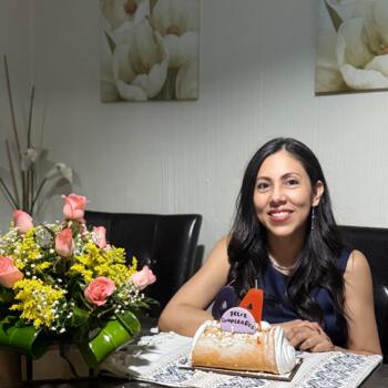 Babysitting job in San Salvador: babysitting job Gisela