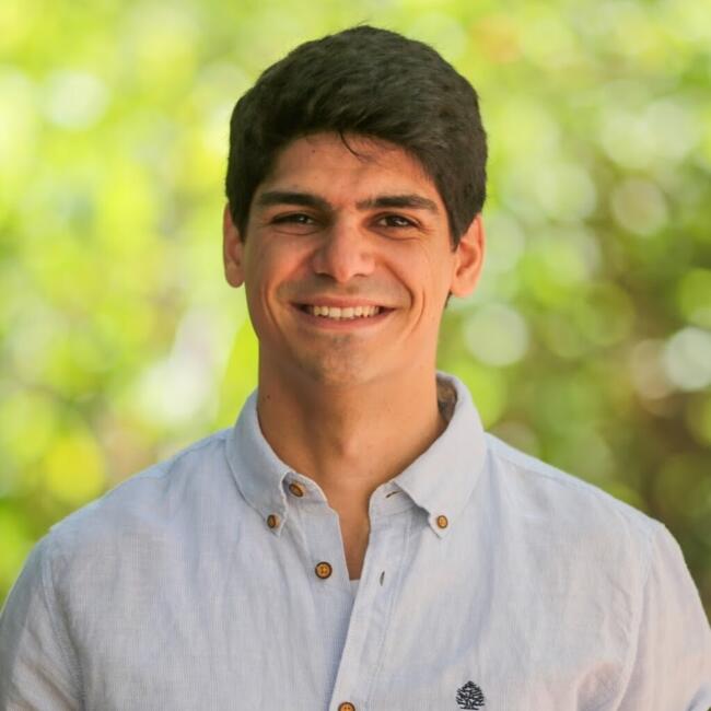 Babysitting job in Vila Nova de Gaia: Inbar