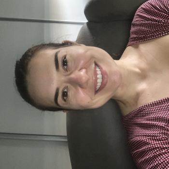Babysitting Jobs in Maringá: babysitting job Thais