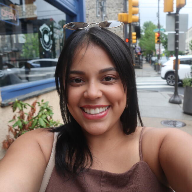 Babysitter in Philadelphia: Maria Paula