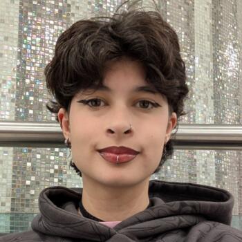 Babysitter in Jaén: Layla