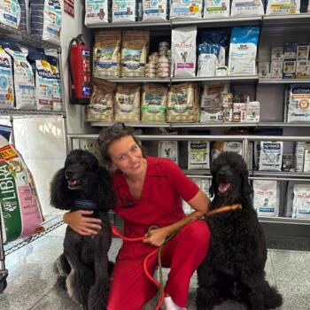 Familia Madrid: Paula