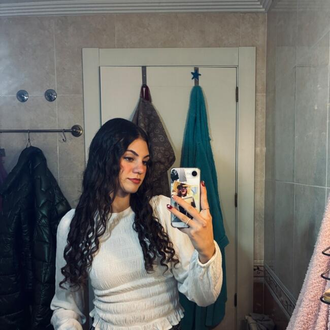 Niñera en Albacete: Carla