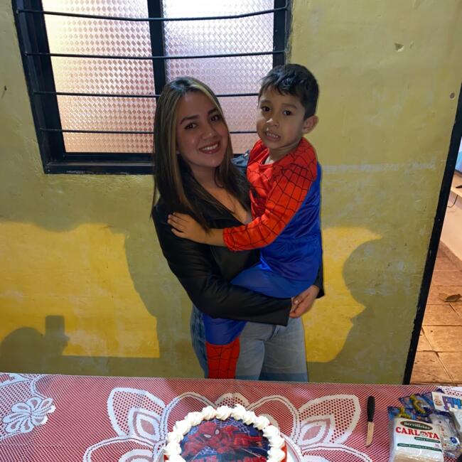Babysitter in Luque: Clara