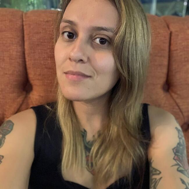 Babysitting job in Santa Ana: Carmen