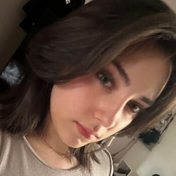 Baby-sitter La Bouilladisse: Mae