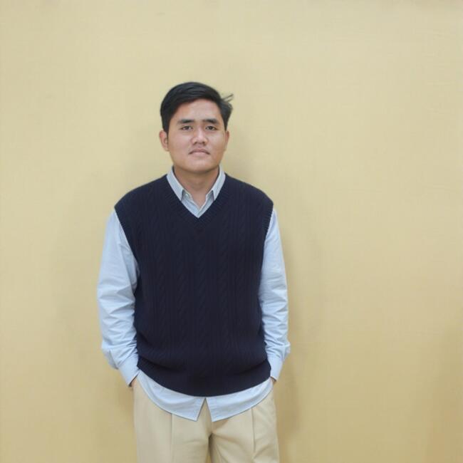 Lowongan pekerjaan babysitting di Kota Surabaya: Wahyu