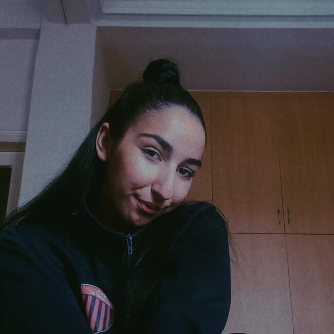 Babysitter in Piraeus: Νικολέτα