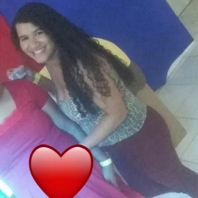 Babysitter in Recife: Suzane