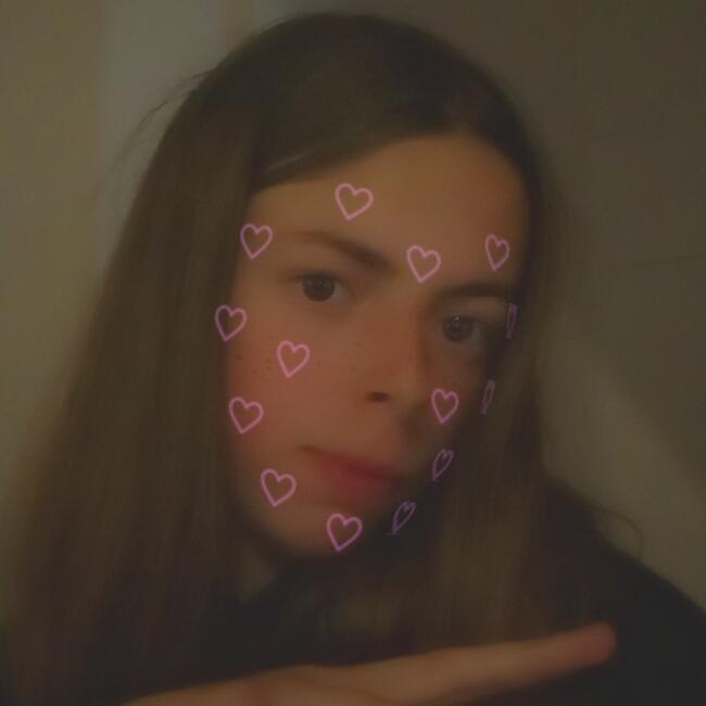 Babysitter in Plouagat: Kimberley