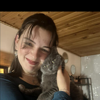 Babysitter in Palaiseau: Zoe