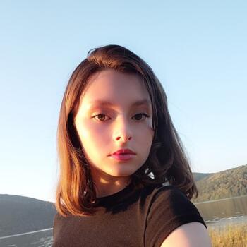 Babysitter in Aulnay-sous-Bois: Céline