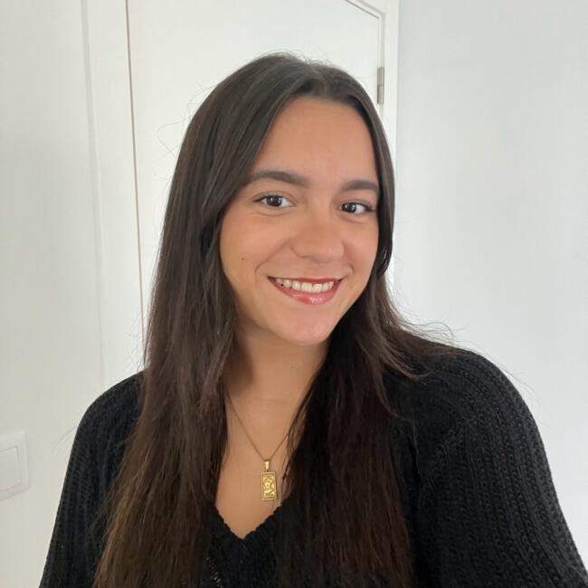 Babysitter em Charneca de Caparica: Leonor