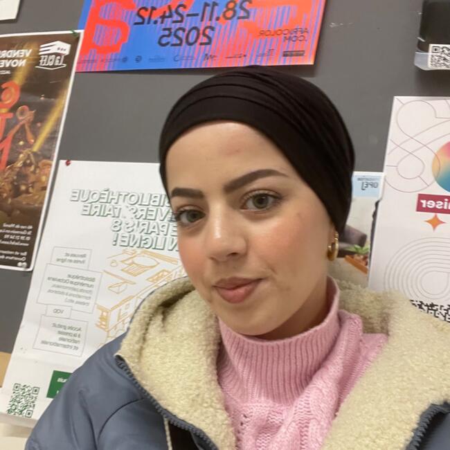 Babysitter in Saint-Denis: Kamy