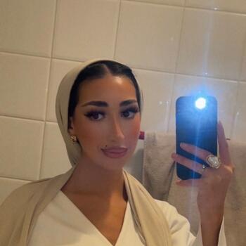 Babysitter in Boom: Kaoutar