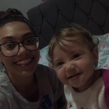 Babysitter in Caxias do Sul: Stefani