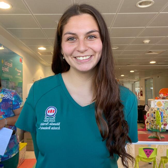 Babysitter in Madrid: Arantza Bradanovic