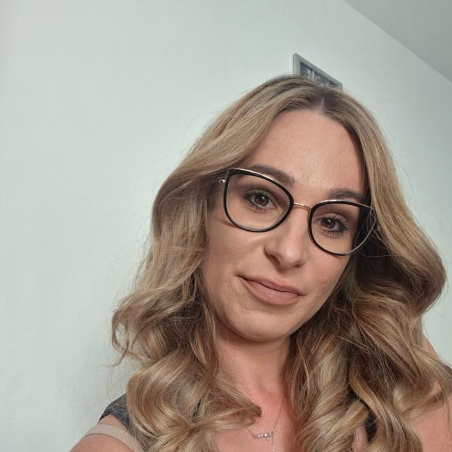 Posao čuvanja djece u Zadar: Anamarija