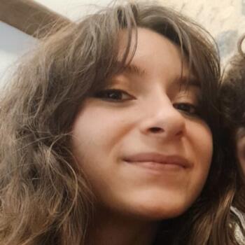 Babysitter Rende: Emanuela