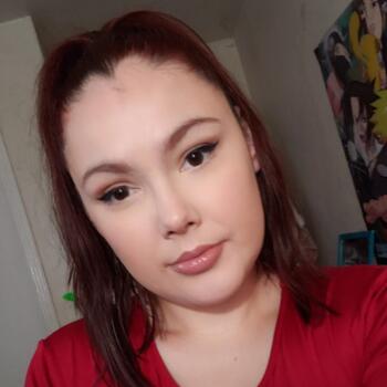 Babysitter in Fresno: Shanon