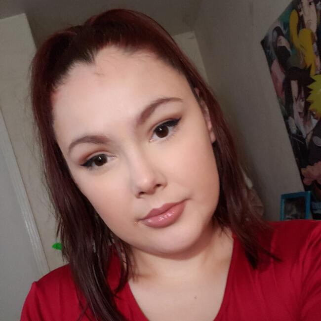 Babysitter in Fresno: Shanon