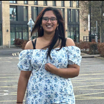 Babysitter in Lincoln: Pia