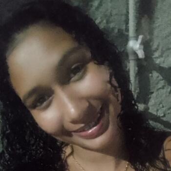 Babá Rio de Janeiro: Letícia