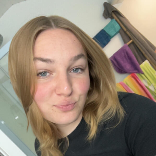 Babysitter in Reims: Flore