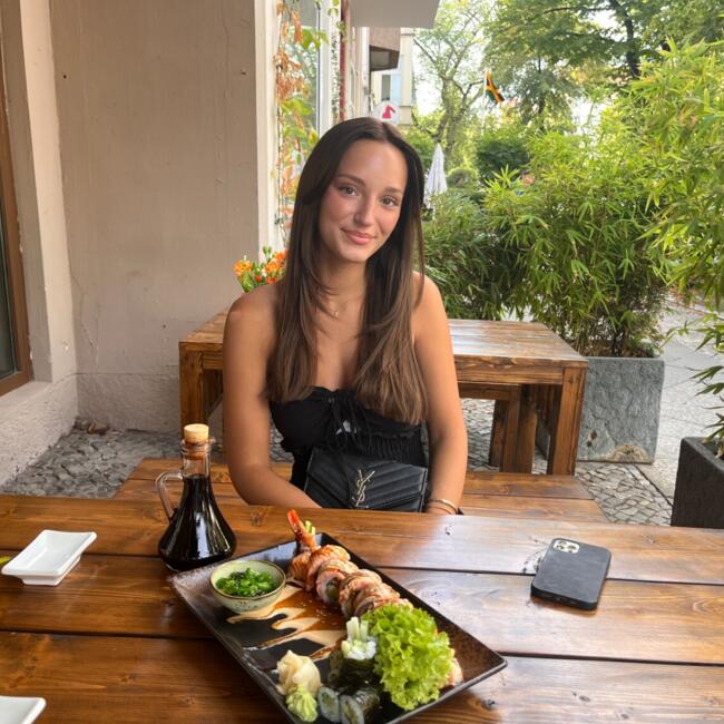 Babysitter in Berlin: Lilli